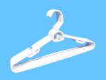 Merrick Plastic Attachable Hangers, 6-Count White - Image 2
